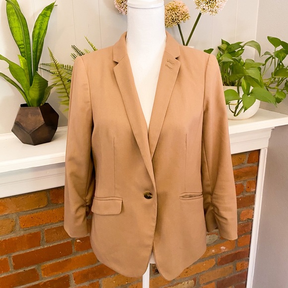 The Limited Jackets & Blazers - Like new Camel blazer